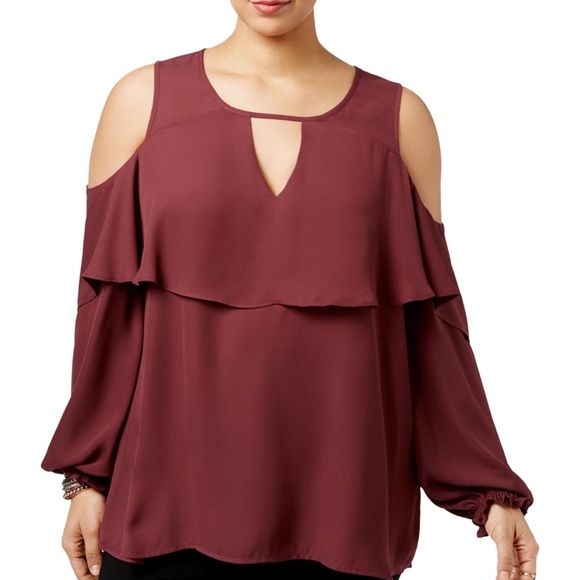 Eyeshadow Tops - NWT Eyeshadow Lovestruck Cold Shoulder Top